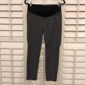 Old Navy Maternity Pixie Pants